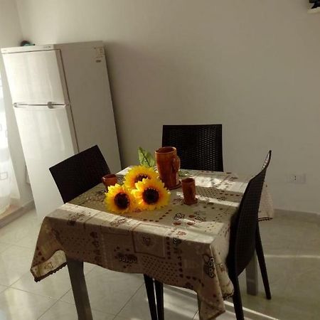 הוילה אוסטוני La Casa Di Luvy מראה חיצוני תמונה